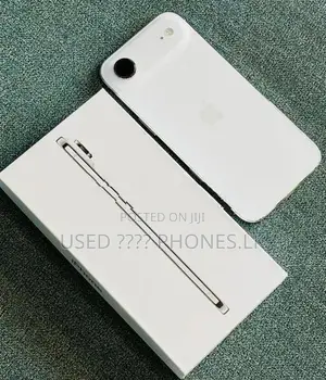 Apple iPhone Air 256GB (Used)