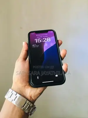 Apple iPhone XS (Used)