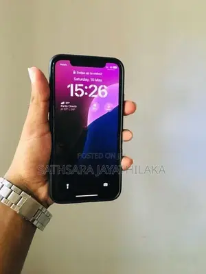 Apple iPhone XS (Used)