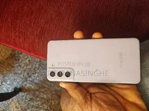 Samsung Galaxy S21 FE (Used)