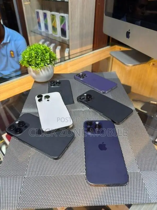 Apple iPhone 14 Pro 128GB (Used)