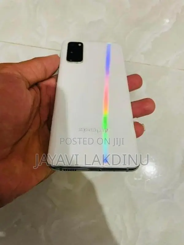 Samsung Galaxy S20 (Used)