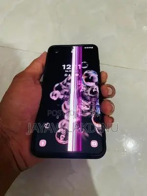 Samsung Galaxy S20 (Used)