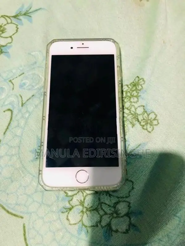 Apple iPhone 8 64GB (Used)