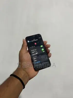 Apple iPhone 8 (Used)