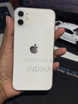 Apple iPhone 11 (Used)