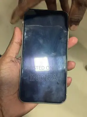 Apple iPhone 11 (Used)