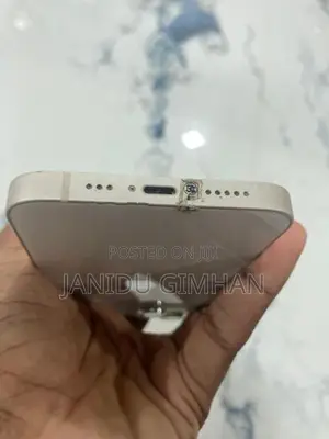 Apple iPhone 13 256GB (Used)