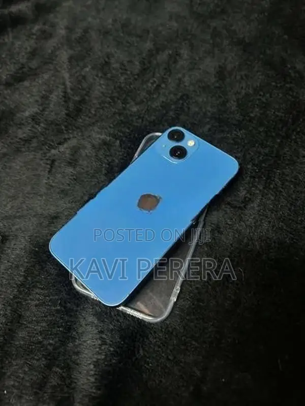 Apple iPhone 13 (Used)