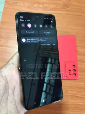 Samsung Galaxy S20 Ultra (Used)