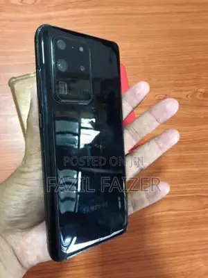 Samsung Galaxy S20 Ultra (Used)