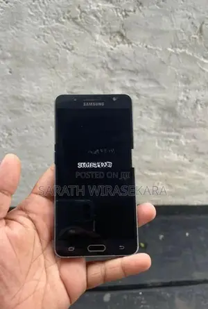 Samsung Galaxy J5 (Used)