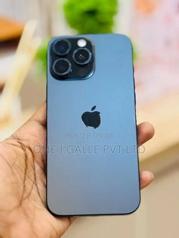 Apple iPhone 16 Pro Max 256GB (Used)