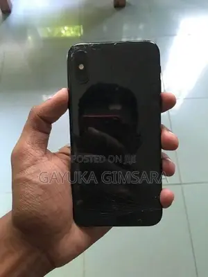 Apple iPhone XS (Used)