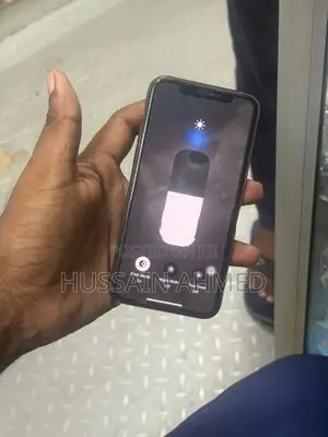 Apple iPhone 11 Pro (Used)