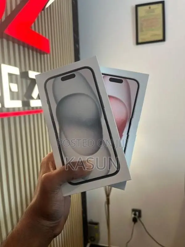Apple iPhone 15 128GB (Brand New)