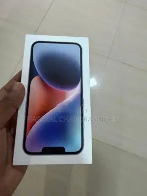 Apple iPhone 14 (Used)