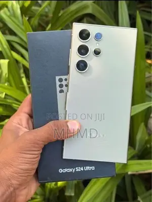 Samsung Galaxy S24 Ultra (Used)