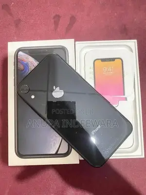 Apple iPhone XR (Used)