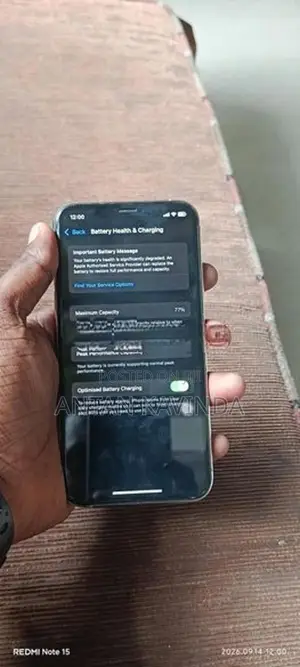 Apple iPhone XS (Used)