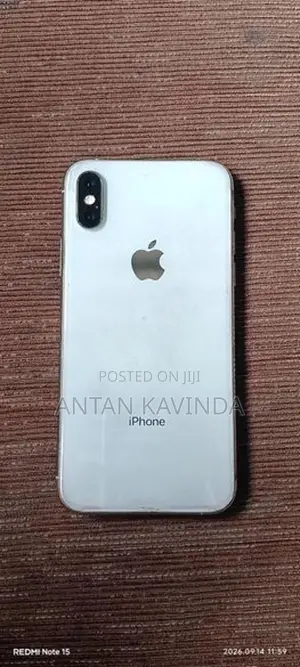 Apple iPhone XS (Used)