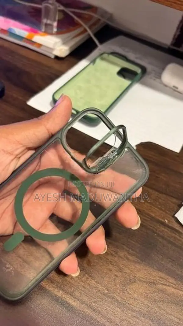 Apple Used I Phone 13 "3" Backcovers