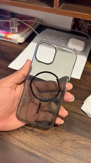 Apple Used I Phone 13 "3" Backcovers