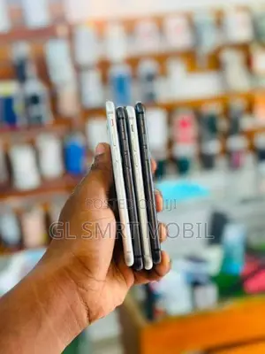 Apple iPhone 8 64GB (Used)