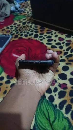 Sony Xperia 5 II (Used)
