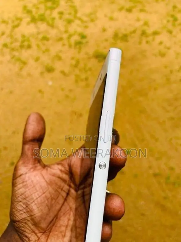 Sony Xperia 10 IV (Used)