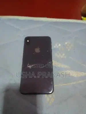 Apple iPhone XS Max (Used)