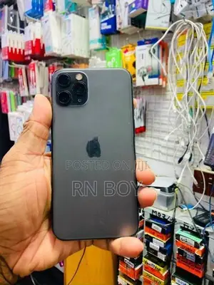 Apple iPhone 11 Pro (Used)