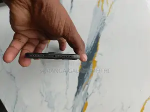 Apple iPhone 8 Plus (Used)