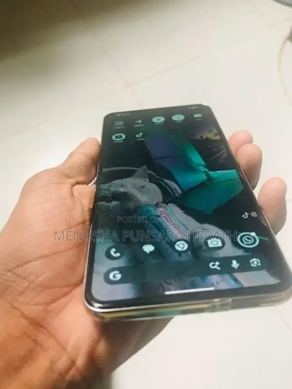 Google Pixel 8 (Used)