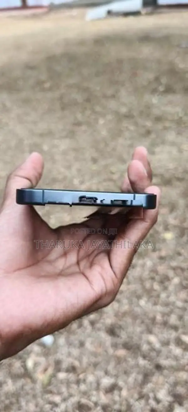 Samsung Galaxy S24 FE 5G (Used)