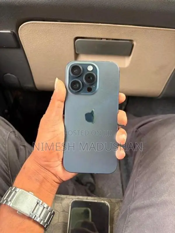 Apple iPhone 15 Pro (Used)