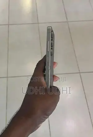 Samsung Galaxy S25 Ultra (Used)
