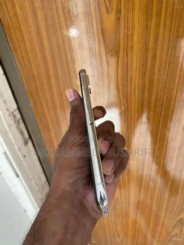 Apple iPhone XS 512GB (Used)