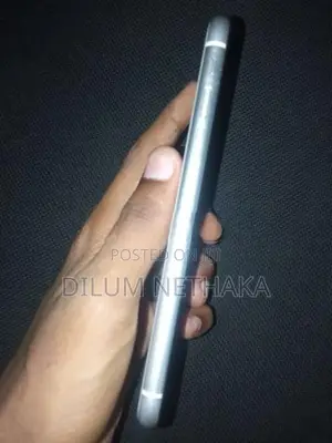 Apple iPhone 11 (Used)