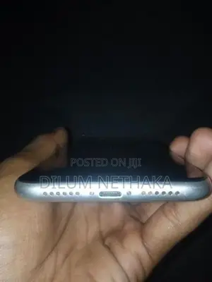 Apple iPhone 11 (Used)