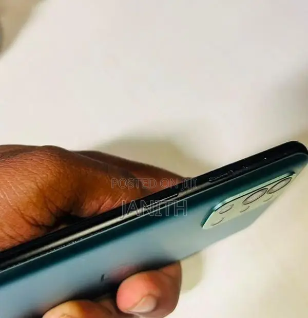 OnePlus 9R (Used)
