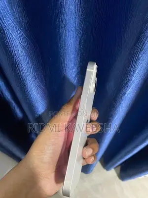 Apple iPhone 14 (Used)