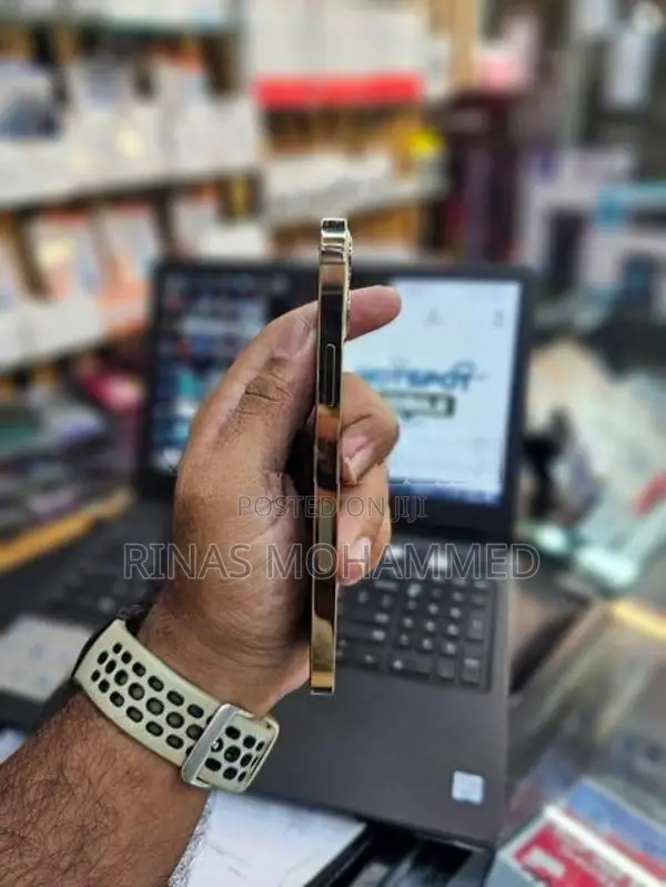 Apple iPhone 12 Pro (Used)