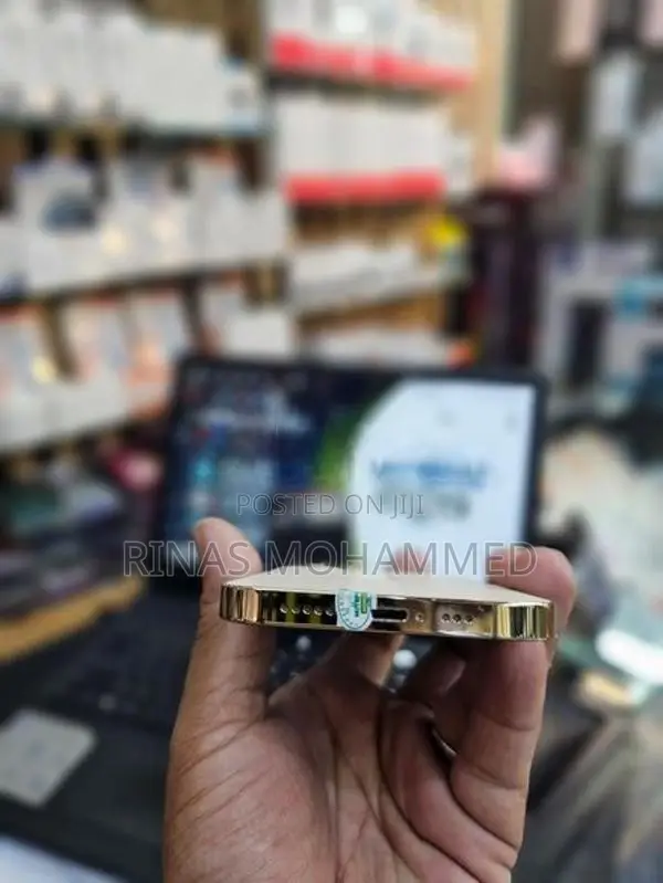 Apple iPhone 12 Pro (Used)