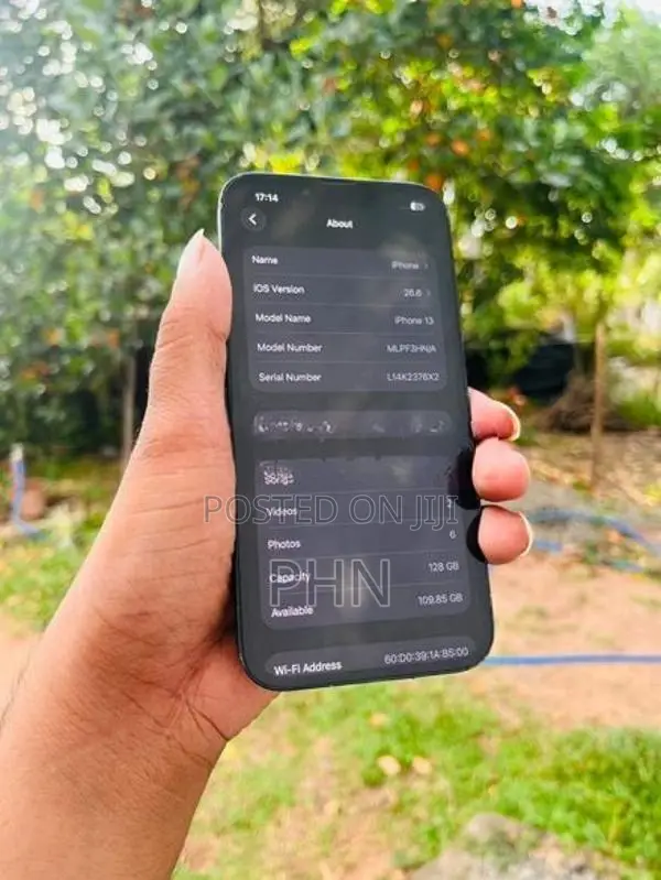 Apple iPhone 13 (Used)