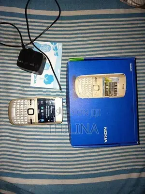 Nokia C3 c3-00 (Used)