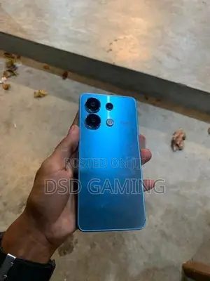 Xiaomi 13 256GB (Used)