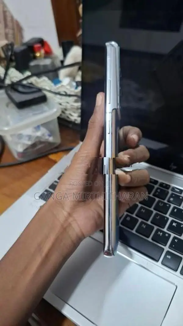 Samsung Galaxy S21 Ultra (Used)