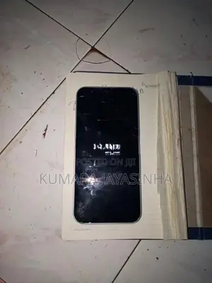 ZTE nubia V8 (Used)