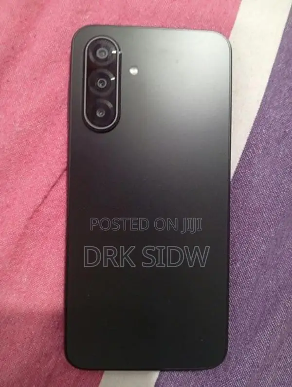 Samsung Galaxy A17 (Used)